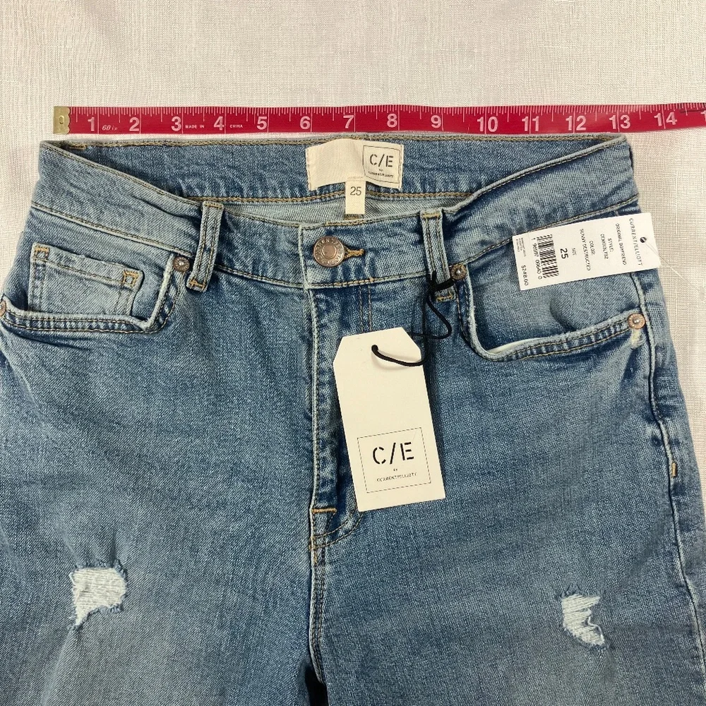 NWT Current/Elliott Original Boyfriend Sunny Destructed Jeans, Size 25 - Picture 5 of 14